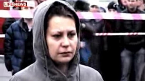 I-a înghiţit pământul: Un copil a murit, după ce a căzut cu mama sa într-un şanţ