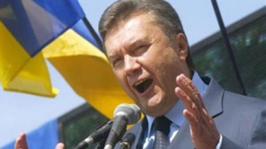 Preşedintele Ucrainei la sfat cu trei foşti şefi ai statului