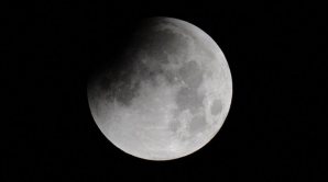  În 20 de ani am putea să ne petrecem vacanţele pe Lună DETALII