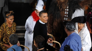 Petrecere secretă în stil "Alice în Ţara Minunilor" la Casa Albă, în 2009 (FOTO)