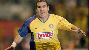 Salvador Cabanas se întoarce în fotbalul profesionist