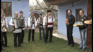  Tradiţii şi obiceiuri populare în seara Sfântului Vasile