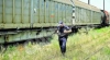 Încă un moldovean prins că fura motorină din rezervorul locomotivei din trenurile CFM