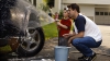 TOP 10 sfaturi utile: Cum să îţi speli maşina