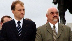 Evgheni Şevciuc acuză fosta administraţie că a luat aproape toate rezervele de aur cu sine