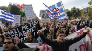 Grecii protestează faţă de noul pachet de austeritate