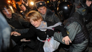 Noi proteste la Moscova: Peste 20 de oameni au fost arestaţi