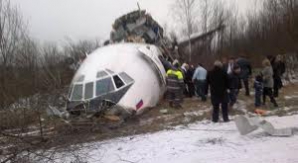 Un avion s-a prăbuşit în Germania: Cel puţin trei oameni au murit 