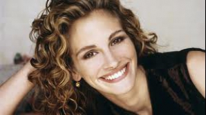 Zâmbete, sâni şi picioare de zeci de milioane de dolari. AFLĂ cu cât îşi asigură vedetele diferite părţi ale corpului