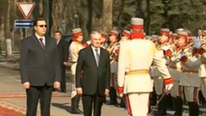 VIDEO Ceremonia militar-protocolară după învestirea lui Nicolae Timofti 