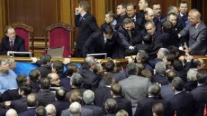 Rada Supremă a Ucrainei, blocată pentru a treia zi consecutiv 