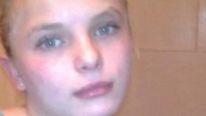 Tânăra din Ucraina care a fost violată şi arsă de trei tineri a fost condusă pe ultimul drum