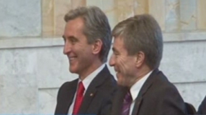 Au făcut mişto de Iurie Leancă în Parlament VIDEO