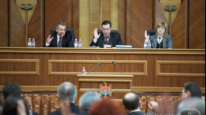 Deputaţii au făcut primul pas spre anularea obligativităţii controlului medical înainte de căsătorie