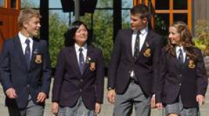 Ultima găselniţă a şcolilor braziliene: Uniforme dotate cu GPS