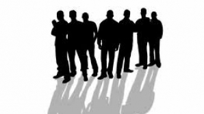 Puterea are efecte similare cocainei: Oamenii devin mai încrezători, dar şi mai paranoici