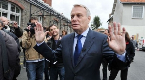 Revista presei: Viitorul prim-ministru francez are antecedente penale