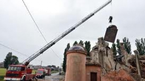 Bilanţul cutremurului produs ieri în nord-estul Italiei: 17 morţi şi peste 350 de răniţi