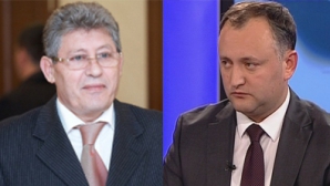Schimb de replici dure între "românul" Ghimpu şi "moldovanul" Dodon VIDEO