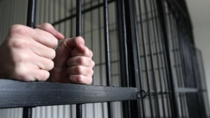 Revolte în închisorile din Turcia: Cel puţin 17 deţinuţi şi 30 de paznici au fost răniţi 