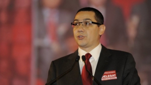 Premierul desemnat al României, Victor Ponta, îşi prezintă programul de guvernare în Parlament