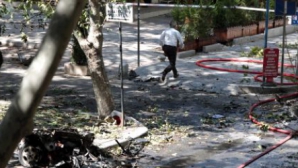 O bombă a explodat în faţa unei şcoli din Italia: O elevă a murit, iar opt oameni au fost răniţi 