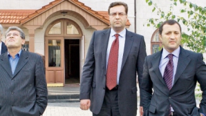 Ghimpu despre Lupu şi Filat: Nu avem înţelegerea să ne spălăm în fiecare dimineaţă la aceeaşi oră şi cu aceeaşi apă