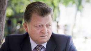 Politicienii de stânga, invitaţi la Congresul PD, nu au fost impresionaţi de discurile liderilor  