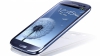 Ce a păţit un Samsung Galaxy S III scăpat pe jos. Test VIDEO