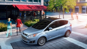 Ford C-Max Energi va avea o autonomie mai mare decât Toyota Prius Plug-In