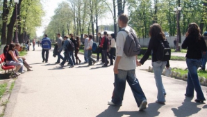 Elevii chiulangii vor fi escortaţi la şcoală de poliţiştii maghiari