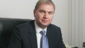 Directorul Băncii de Economii rămâne în funcţie până pe 15 septembrie