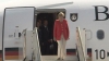 Merkel a venit la Chişinău îmbrăcată în roşu şi alb. Vezi semnificaţia culorilor 