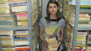 Părinţii ar putea achita până la 150 de lei pentru chiria manualelor. Avocaţii parlamentari spun că se încalcă Constituţia