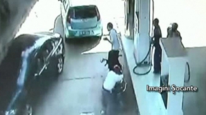 Accident tragic în China: Un camion a strivit un autoturism cu şase oameni VIDEO  