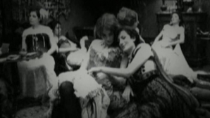 Bordeluri celebre din Bucureştiul anilor '30: Fetele lucrau în lux şi erau înregistrate la poliţie 