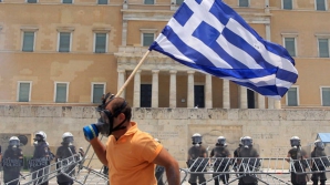Ultima şansă pentru Grecia. Cum poate statul elen să evite falimentul