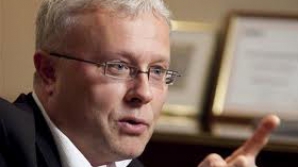 Miliardarul rus Alexandr Lebedev va renunţa la afacerile sale din Rusia