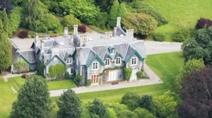 Autoarea seriei "Harry Potter" şi-a scos casa la vânzare 