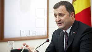 Filat regretă decizia lui Şevciuc de a impune taxe pentru agenţii economici moldoveni: Trebuia să fiu informat... (VIDEO)
