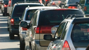 Şoferii care vor conduce maşini cu numere străine vor achita o taxă de utilizare a drumurilor