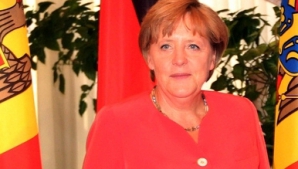 Guvernul tace. Autorităţile refuză să spună cât a costat vizita cancelarului german