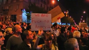 Sute de georgieni protestează împotriva abuzurilor din închisori