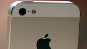 Topul cererilor de înlocuire a telefoanelor Iphone: "Mi-am pierdut telefonul în vacă"