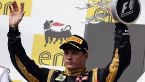 Kimi Raikkonen şi-a prelungit contractul cu echipa Lotus 