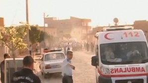 Situaţie tot mai tensionată la hotarul dintre Turcia şi Siria: Ankara a iniţiat noi bombardamente