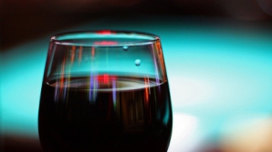 Georgia îşi va putea vinde din nou vinurile şi apa minerală în Rusia