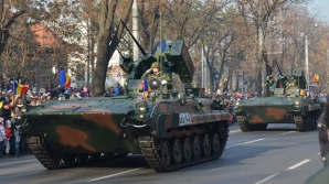 Ziua Naţională a României, sărbătorită cu o paradă spectaculoasă plătită din bugetul auster