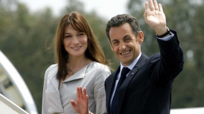 Carla Bruni-Sarkozy despre revenirea soţului ei în politică: Nu are nimic a face cu realitatea