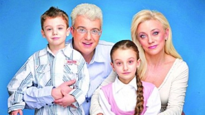 Cătălin Crişan va deveni tată pentru a treia oară 